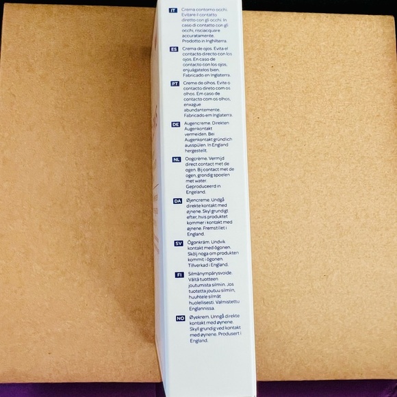 NIB ELEMIS Peptide⁴ Eye Recovery Cream Reviving Eyecream - Picture 6 of 12